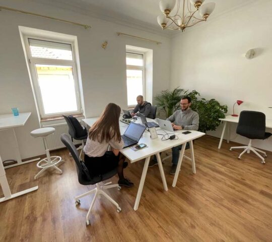 Dots Coworking
