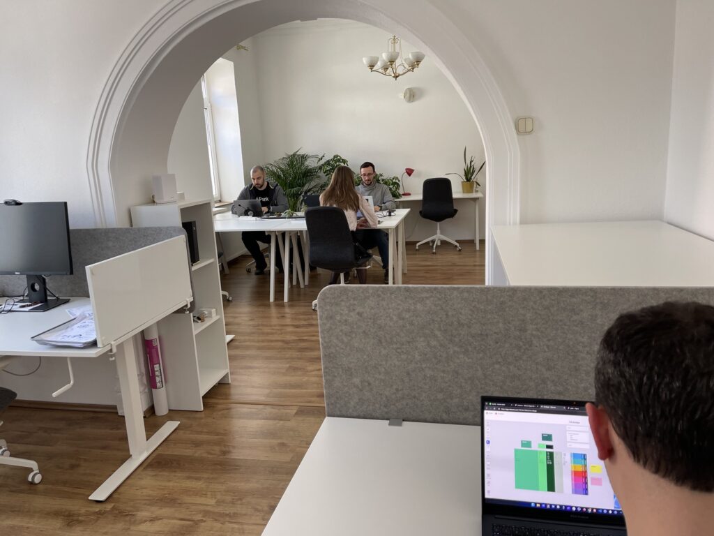 Dots Coworking Eger