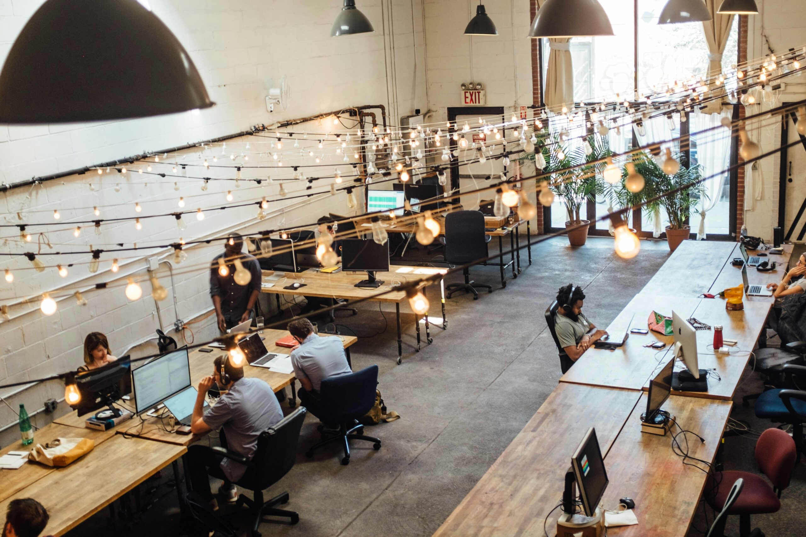 Coworking iroda tervezés Magyarországon 2025-ben: technikai útmutató